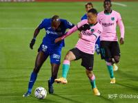 乐鱼体育官方登录入口-赫塔菲爆冷击败对手，实现反弹