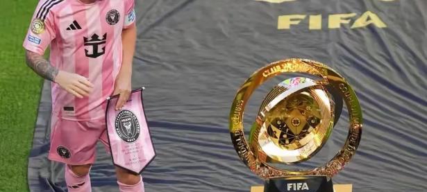 乐鱼体育网站入口-阿尔梅里亚客场大胜，实现惊险逆袭