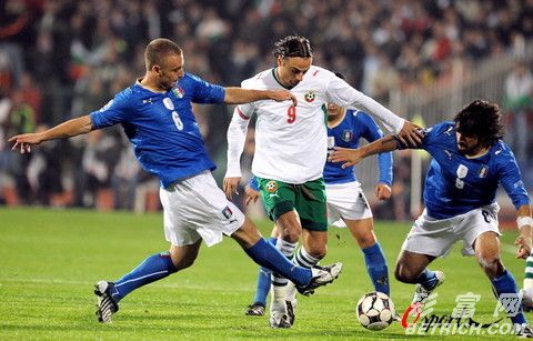 意大利客场惊险战胜保加利亚