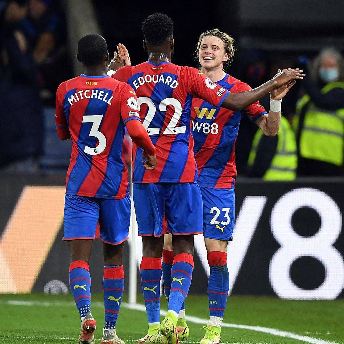 水晶宫遭遇连败，保级形势严峻的简单介绍