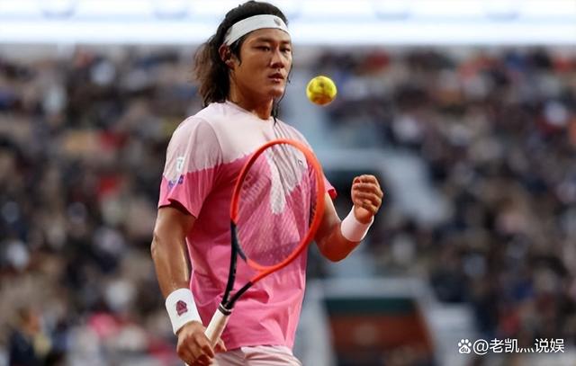 关于胜败在旦夕，西部队球员全力以赴的信息