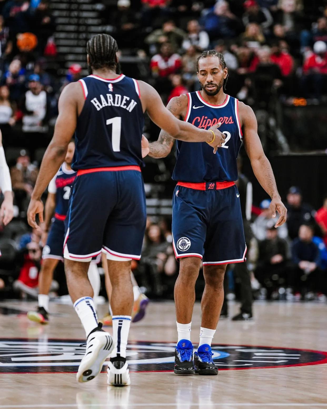 快船队胜掘金，季后赛实力逐渐显现的简单介绍