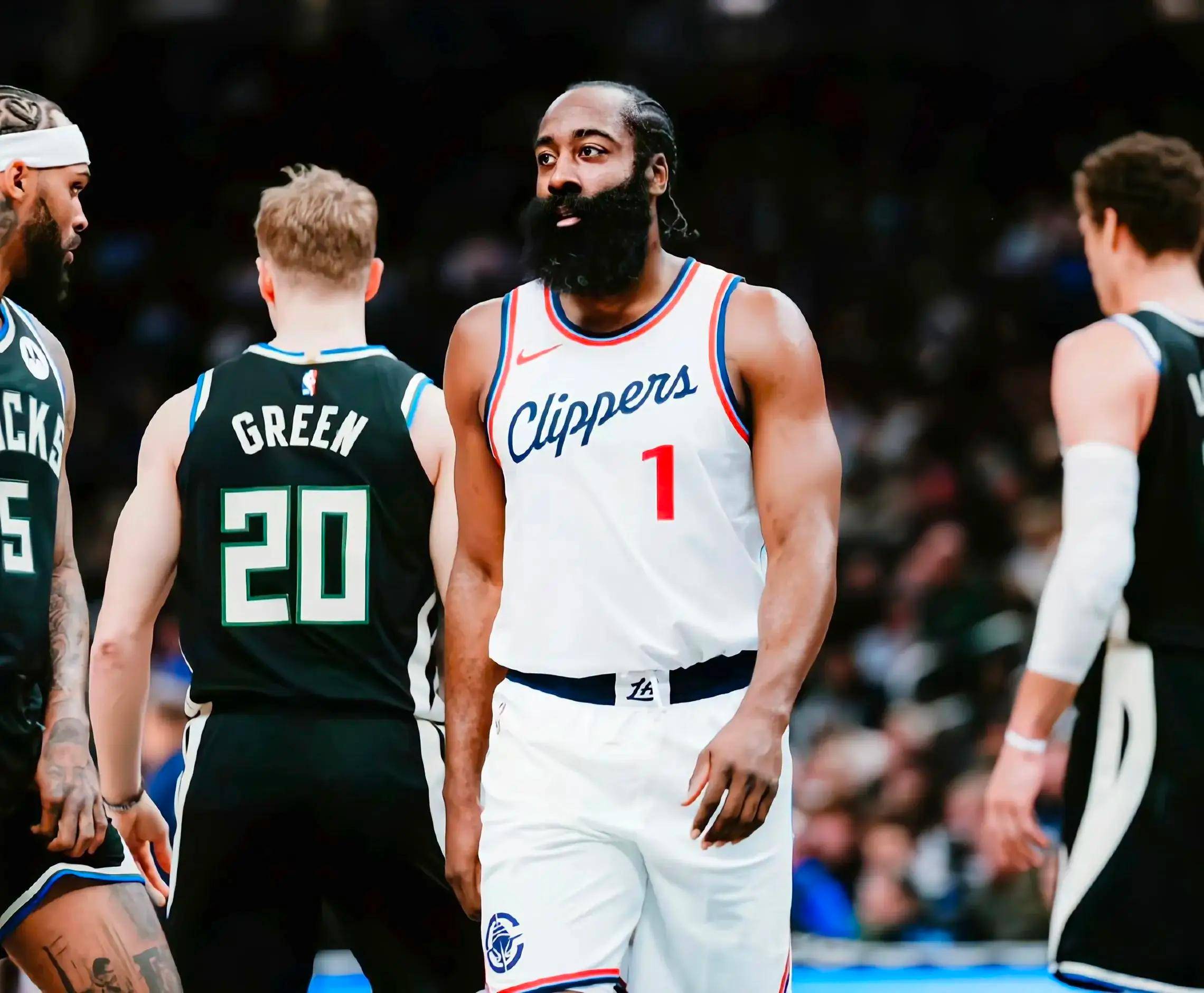 快船队胜掘金，季后赛实力逐渐显现的简单介绍